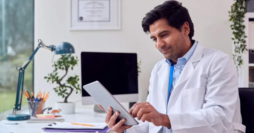 How to Optimize CRM for Small Healthcare Practices